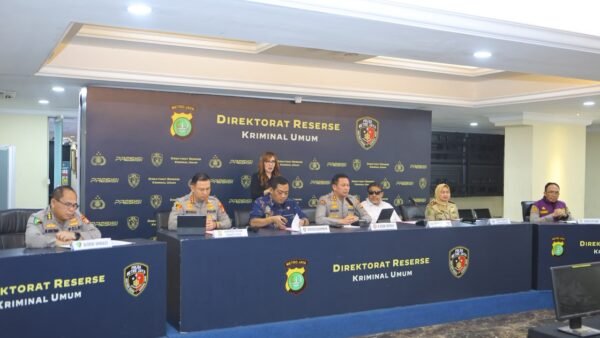 Kabag Psikologi Biro SDM Polda Metro Jaya AKBP Ida Bagus Gede Adi Putra Yadnya, S.Psi., M.Psi., Psikolog dalam konferensi pers perkembangan penanganan perkara Percetakan Mau Print di Polda Metro Jaya, Jumat, 3 Juli 2026.