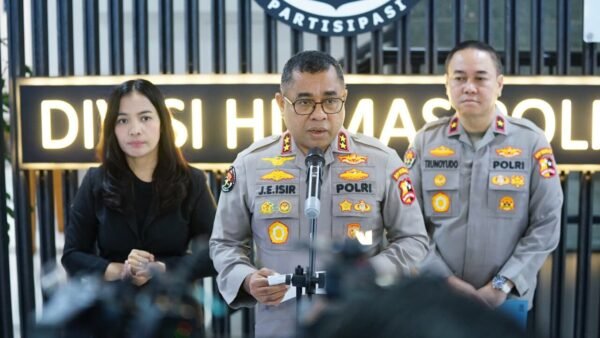 Polri Mutasi 88 Pati dan Pamen, Sejumlah PJU Mabes dan Kapolda Berganti